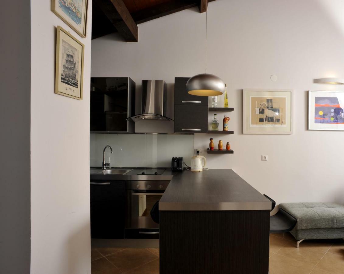 Holiday House Lena Пореч Экстерьер фото